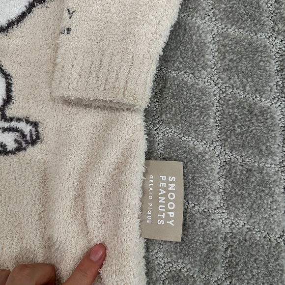 Gelato Pique X Snoopy Infant bodysuit. Size 70 cm good for 3-9months babya - Picture 2 of 5